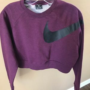 PURPLE NIKE CROP SWEATSHIRT